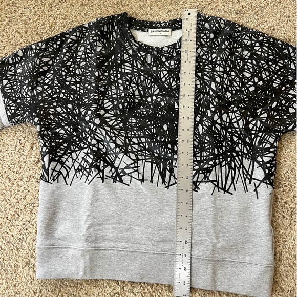 Balenciaga .T’S - graphic sweatshirt - size M - Picture 10 of 16